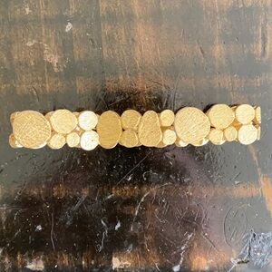 Gold toned matte bracelet